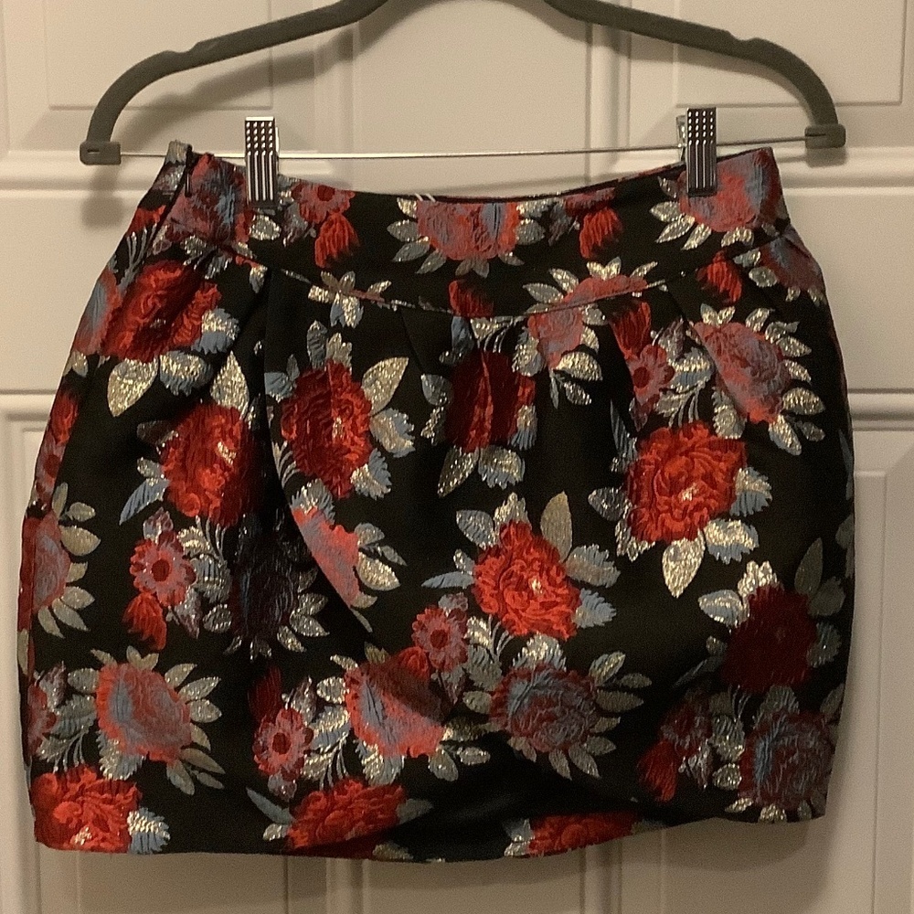 Lover+ Friends | NWT  Ramsey Mini Brocade Sz S Dark Floral Romantic Feminine